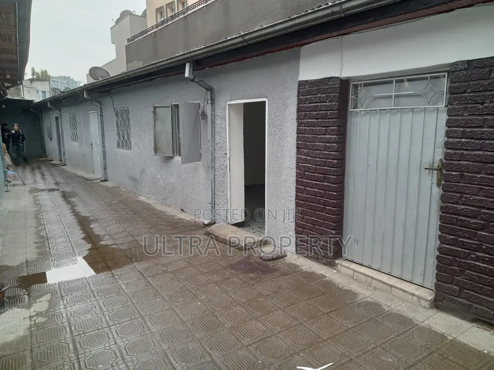 3bdrm House in Bole for rent