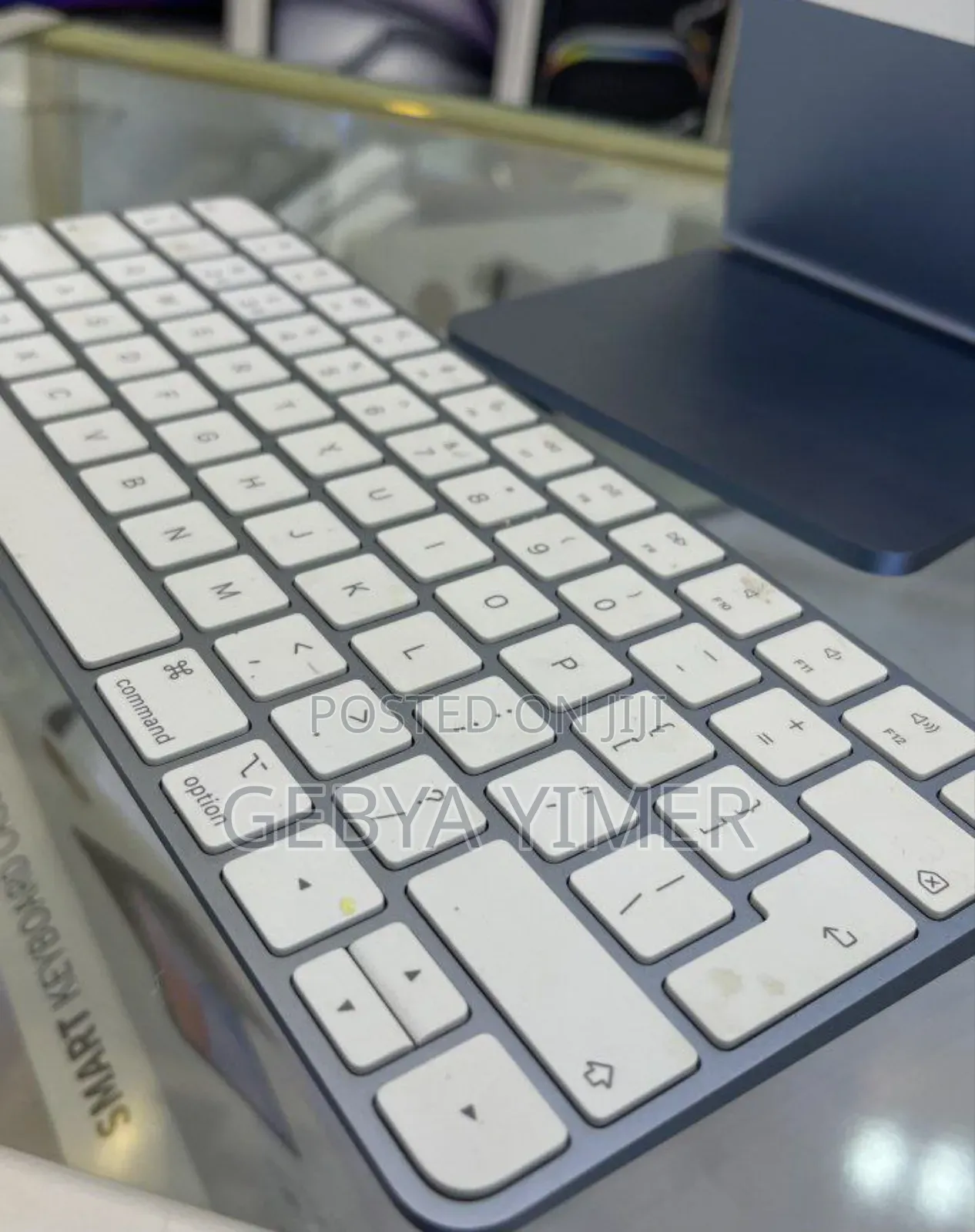 New Laptop Apple MacBook Air 2024 M3 13-Inch 8GB Apple M3 SSD 256GB