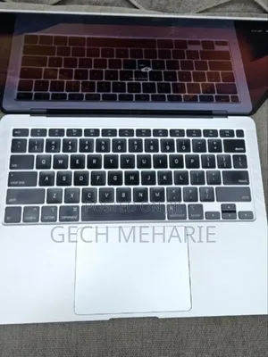 New Laptop Apple MacBook Air 2020 8GB Intel Core I5 SSD 512GB