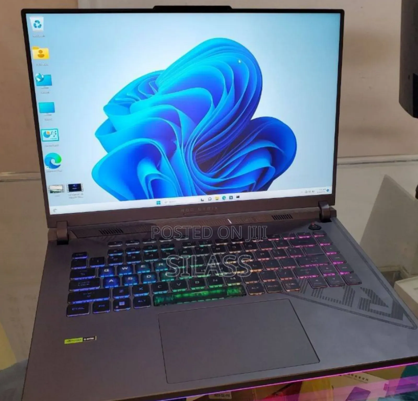 New Laptop Asus ROG Strix G16 G614 16GB Intel Core I7 SSD 1T