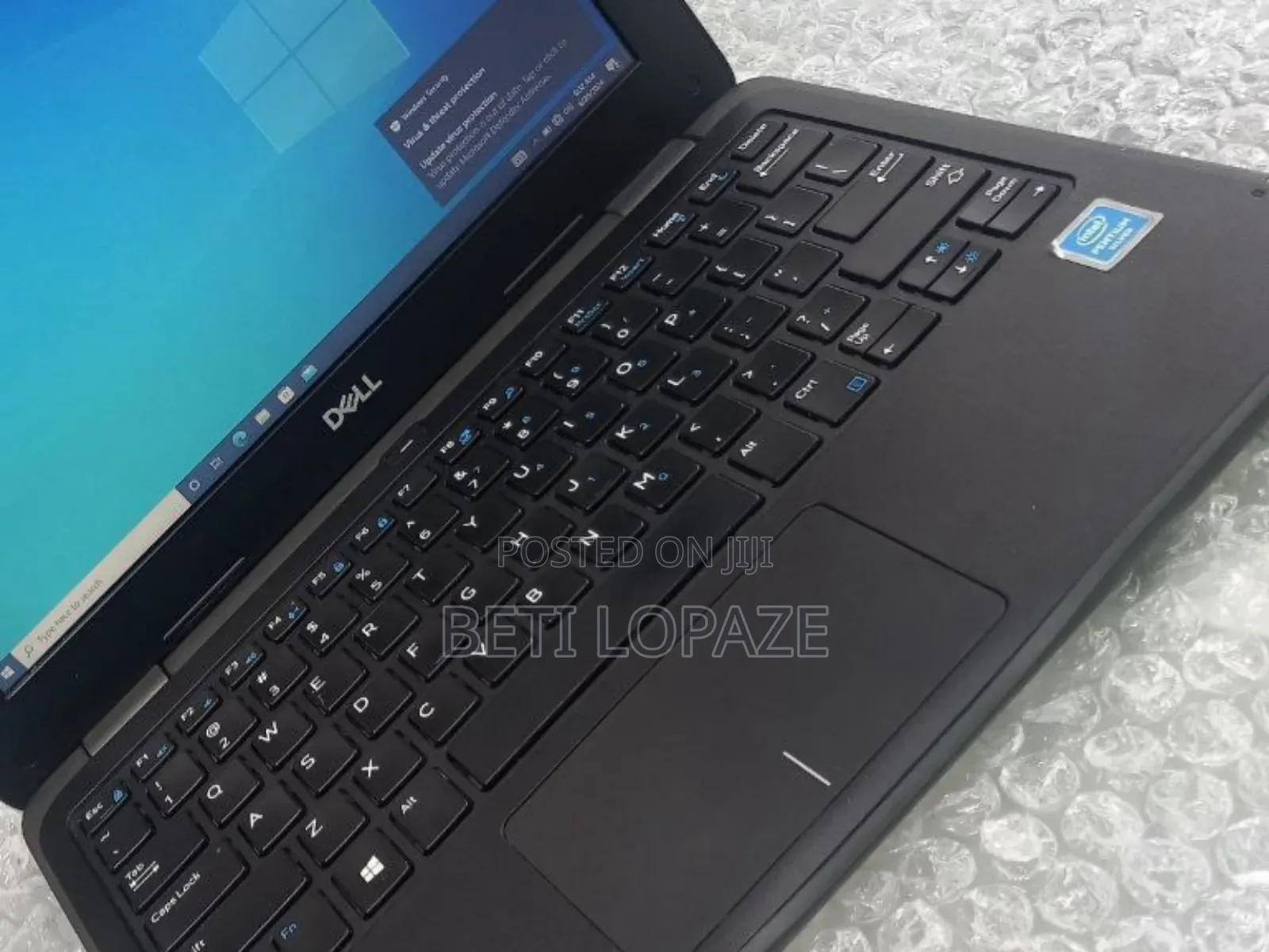 Laptop Dell Latitude 3189 8GB Intel Core I3 SSD 128GB