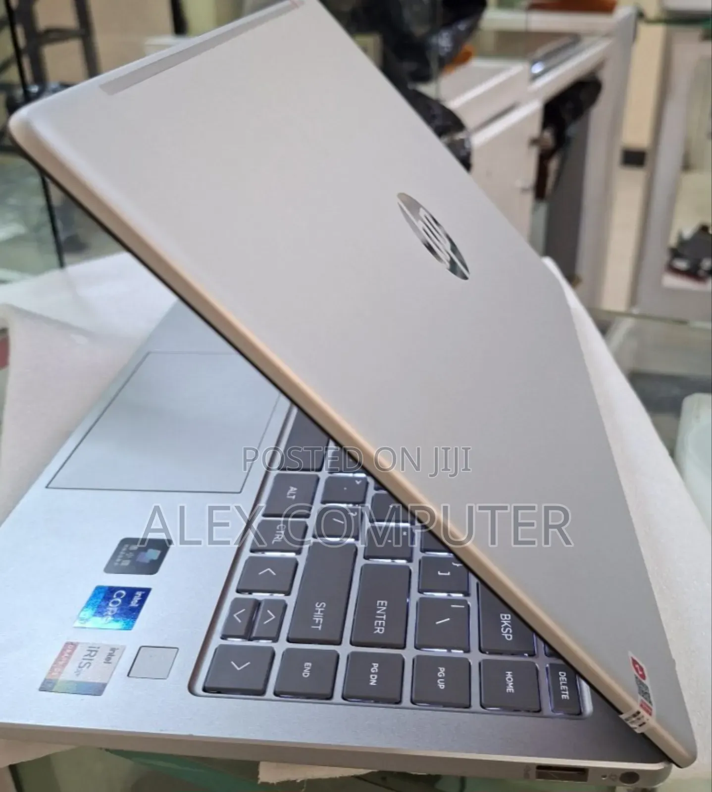 New Laptop HP Stream Notebook 16GB Intel Core i7 SSD 1T
