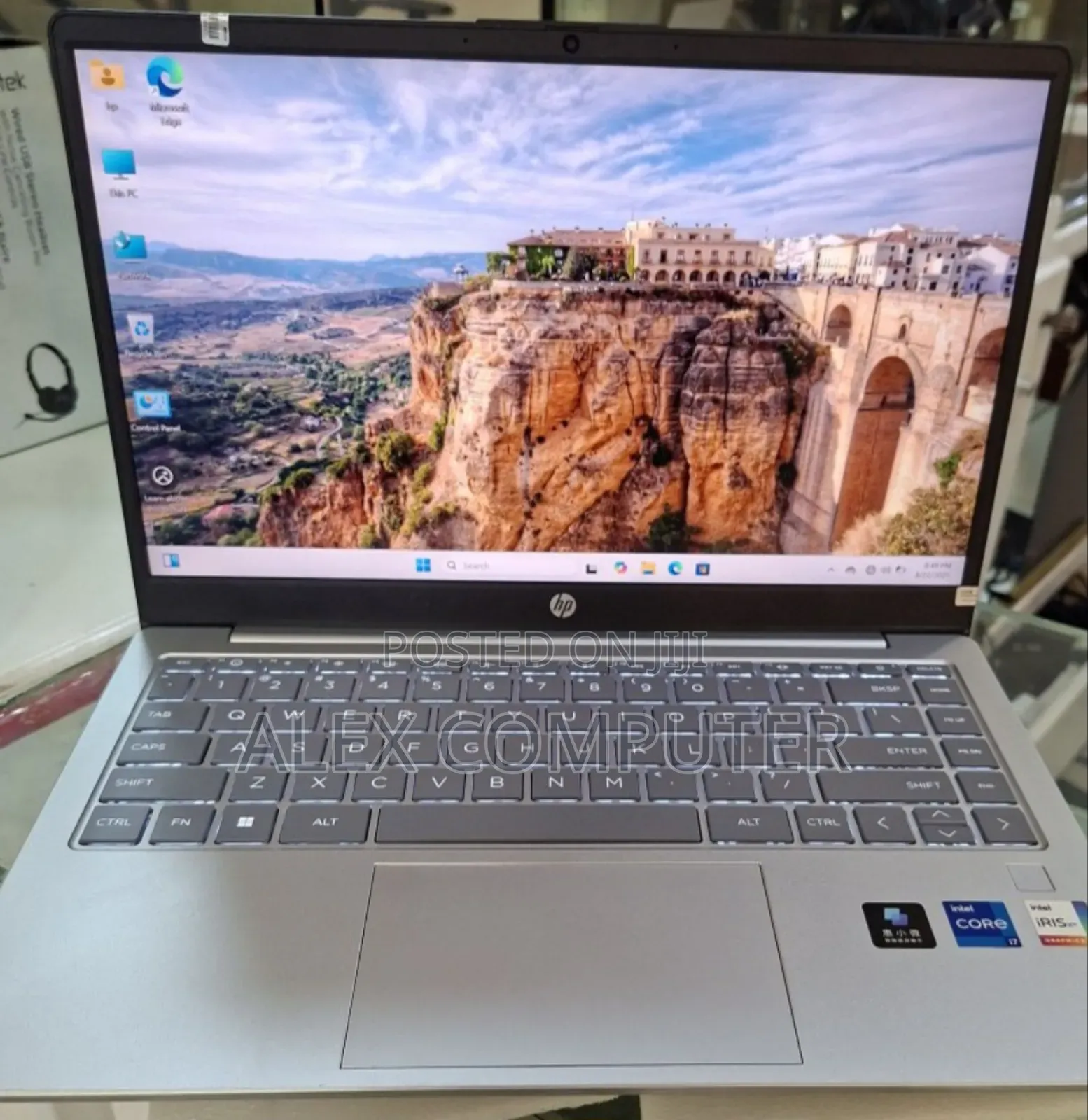New Laptop HP Stream Notebook 16GB Intel Core i7 SSD 1T