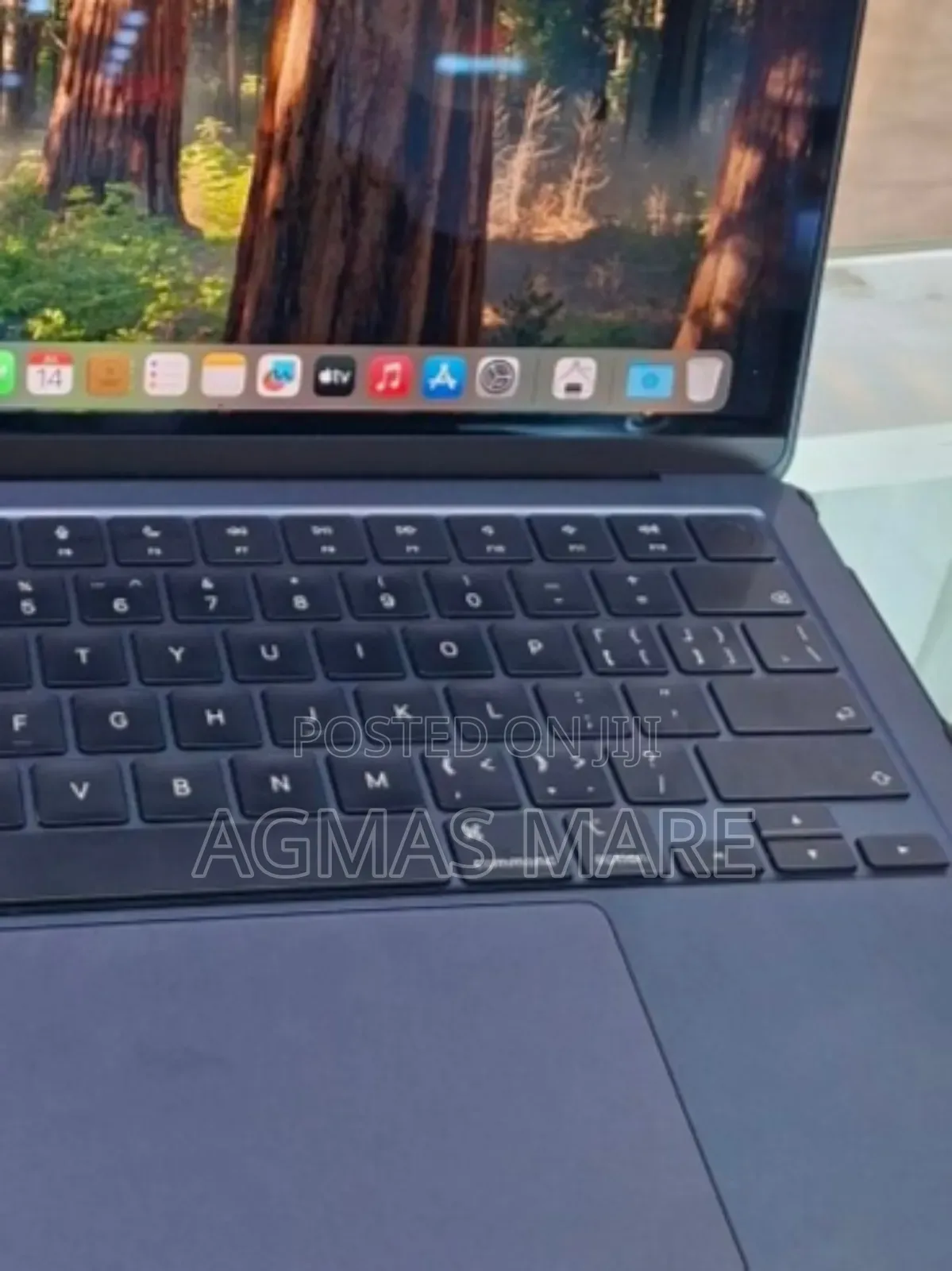 New Laptop Apple MacBook Air 2022 M2 8GB Apple M2 SSD 256GB