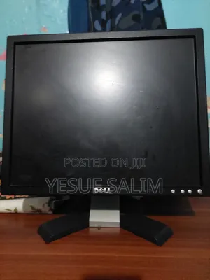 Photo - 19 Inch Moniters