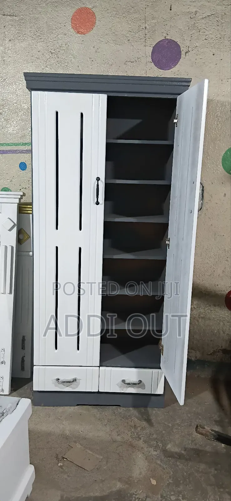 በ MDF ነጭ የጫማ መደርደሪያ