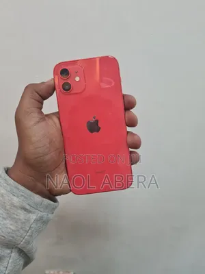 Photo - Apple iPhone 12 64 GB Red