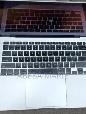 Photo - New Laptop Apple MacBook Air 2020 8GB Intel Core I5 SSD 512GB