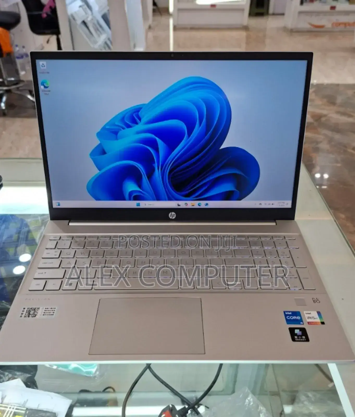 New Laptop HP Stream Notebook 16GB Intel Core I5 SSD 1T