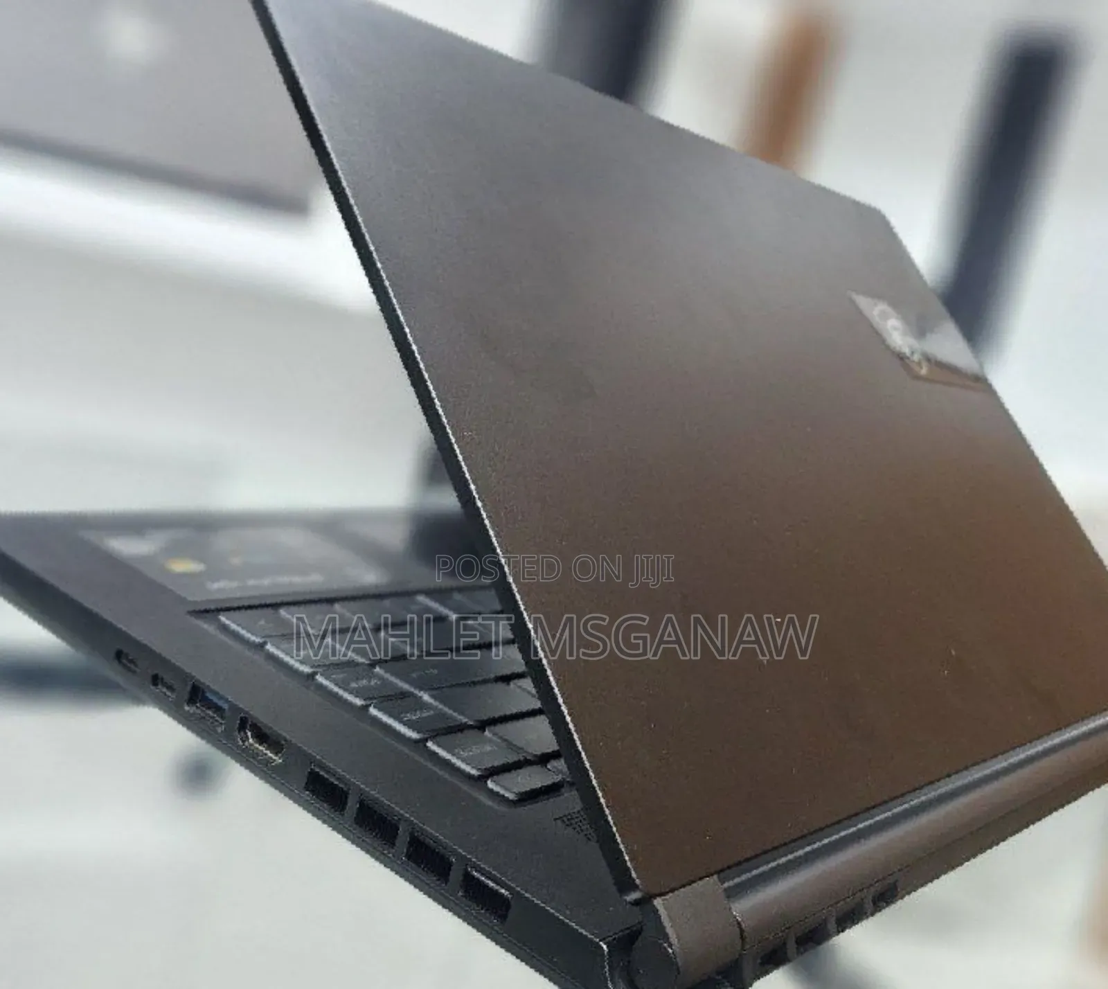 New Laptop MSI Stealth 16 Studio A13VG 16GB Intel Core I5 SSD 1T