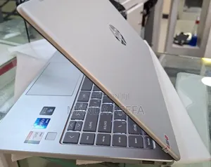 New Laptop HP Stream Notebook 16GB Intel Core I7 SSD 1T