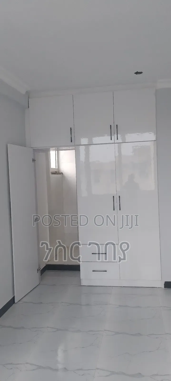 Furnished 3bdrm Condo in Beshale 40/60, Yeka for rent