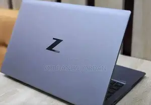 New Laptop HP ZBook Firefly 14 G7 16GB Intel Core I7 SSD 512GB