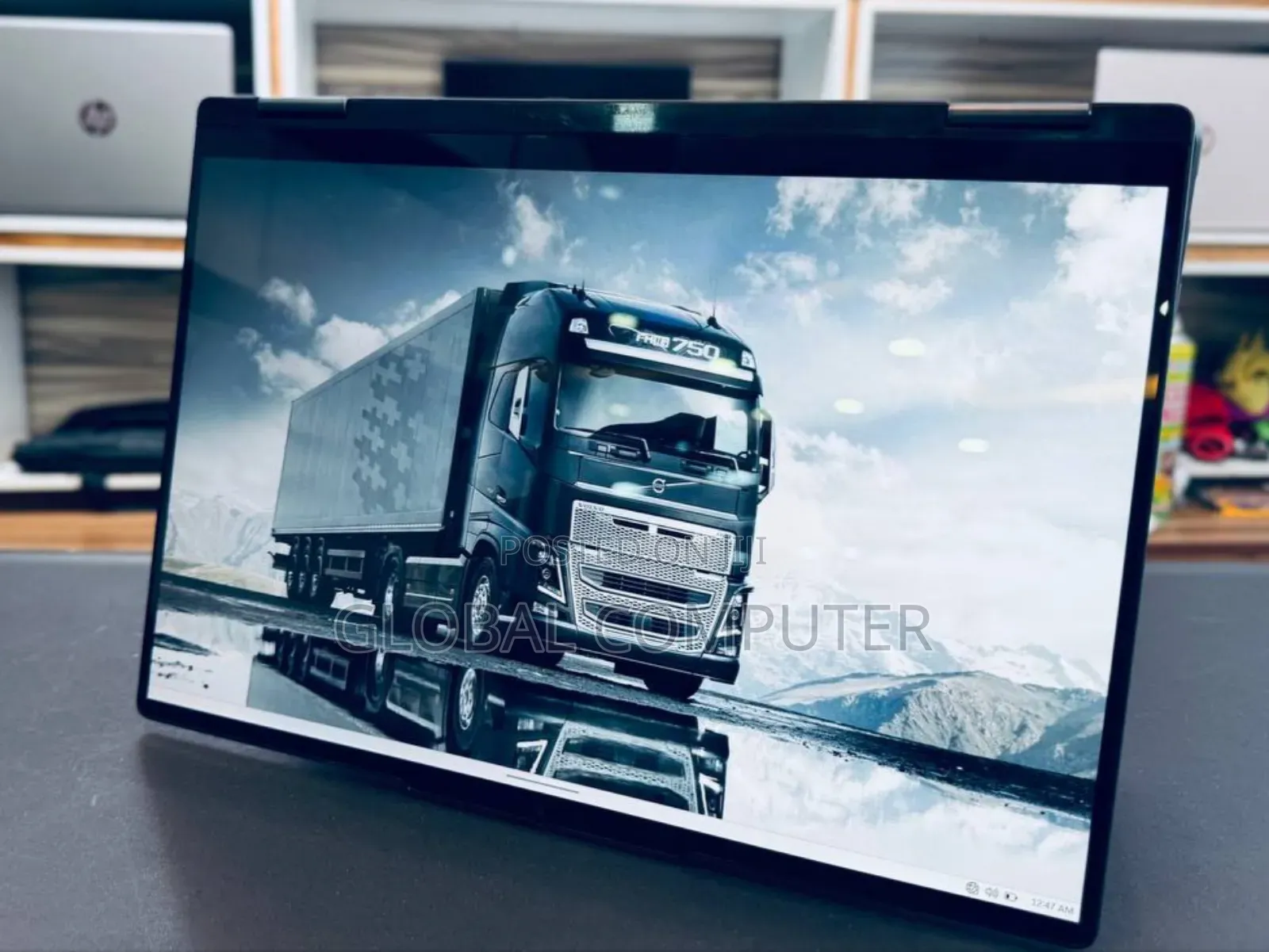 New Laptop Lenovo Yoga 7i 16GB Intel Core I7 SSD 512GB