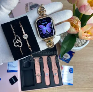 Photo - የሴት Germany Series 10 Mini Smart Watch