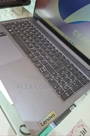 New Laptop Lenovo Ideapad 3 16GB AMD Ryzen 5 SSD 512GB