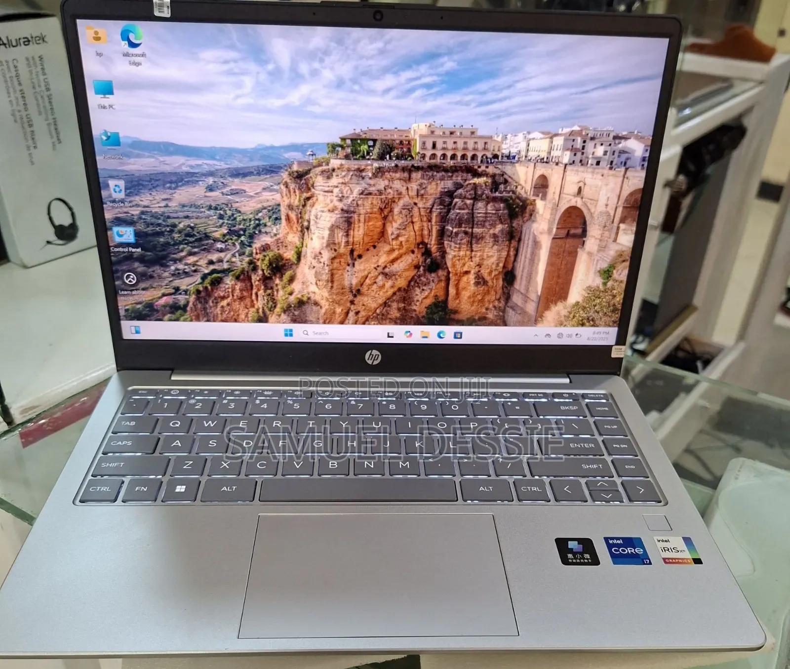 New Laptop HP Stream Notebook 16GB Intel Core I7 SSD 1T