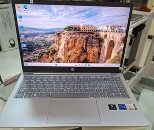 New Laptop HP Stream Notebook 16GB Intel Core I7 SSD 1T