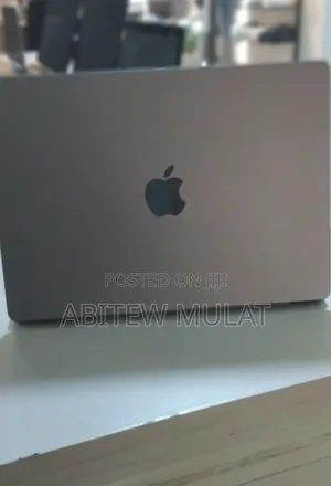 New Laptop Apple MacBook Pro M1 16GB Apple M1 SSD 512GB