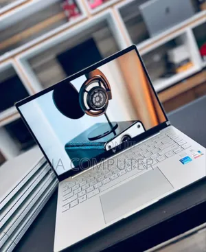 New Laptop HP Pavilion 15 16GB Intel Core I5 SSD 1T