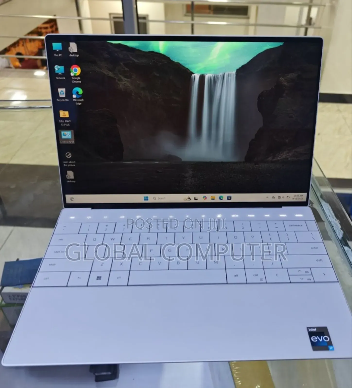 New Laptop Dell XPS 13 9320 16GB Intel Core i7 SSD 512GB