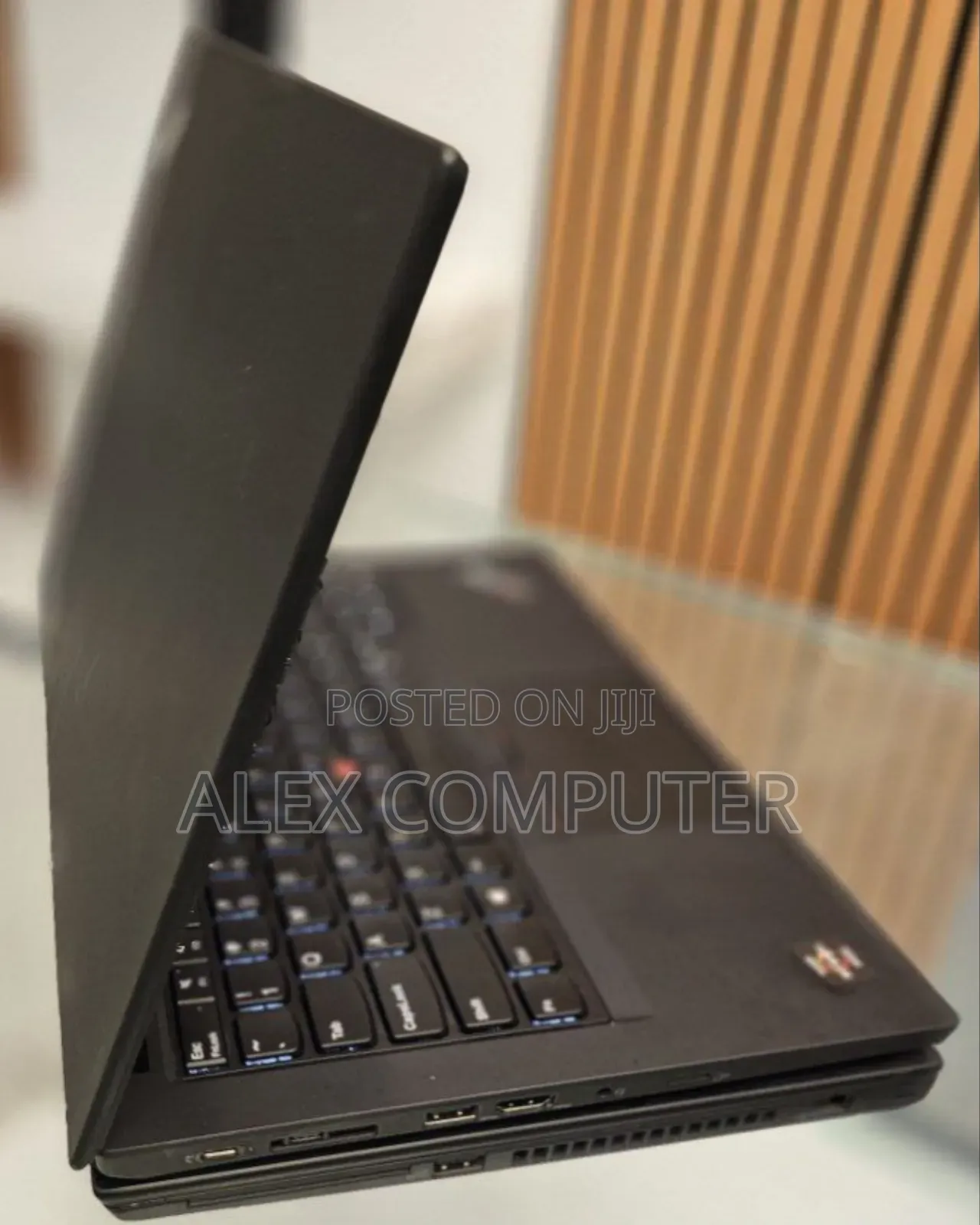 New Laptop Lenovo ThinkPad T495s 16GB AMD Ryzen 5 SSD 512GB