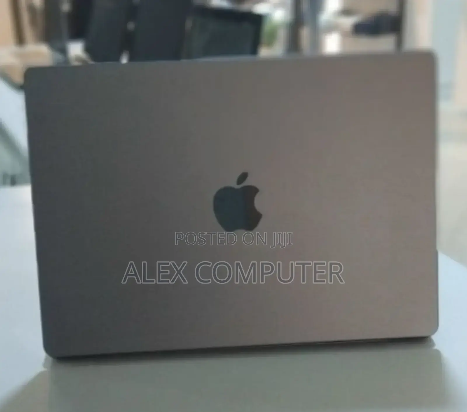 New Laptop Apple MacBook Pro 2021 M1 16GB Apple M1 Pro SSD 512GB