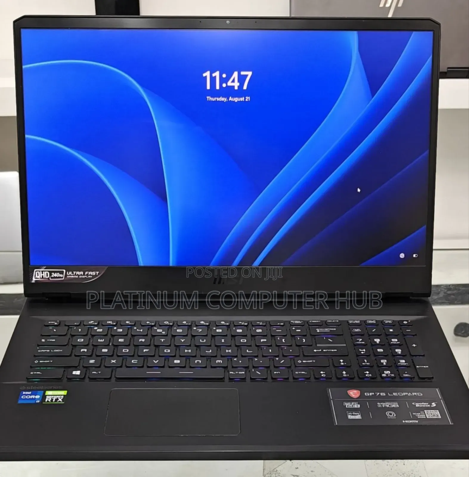 New Laptop MSI GP75 Leopard 16GB Intel Core I7 SSD 512GB