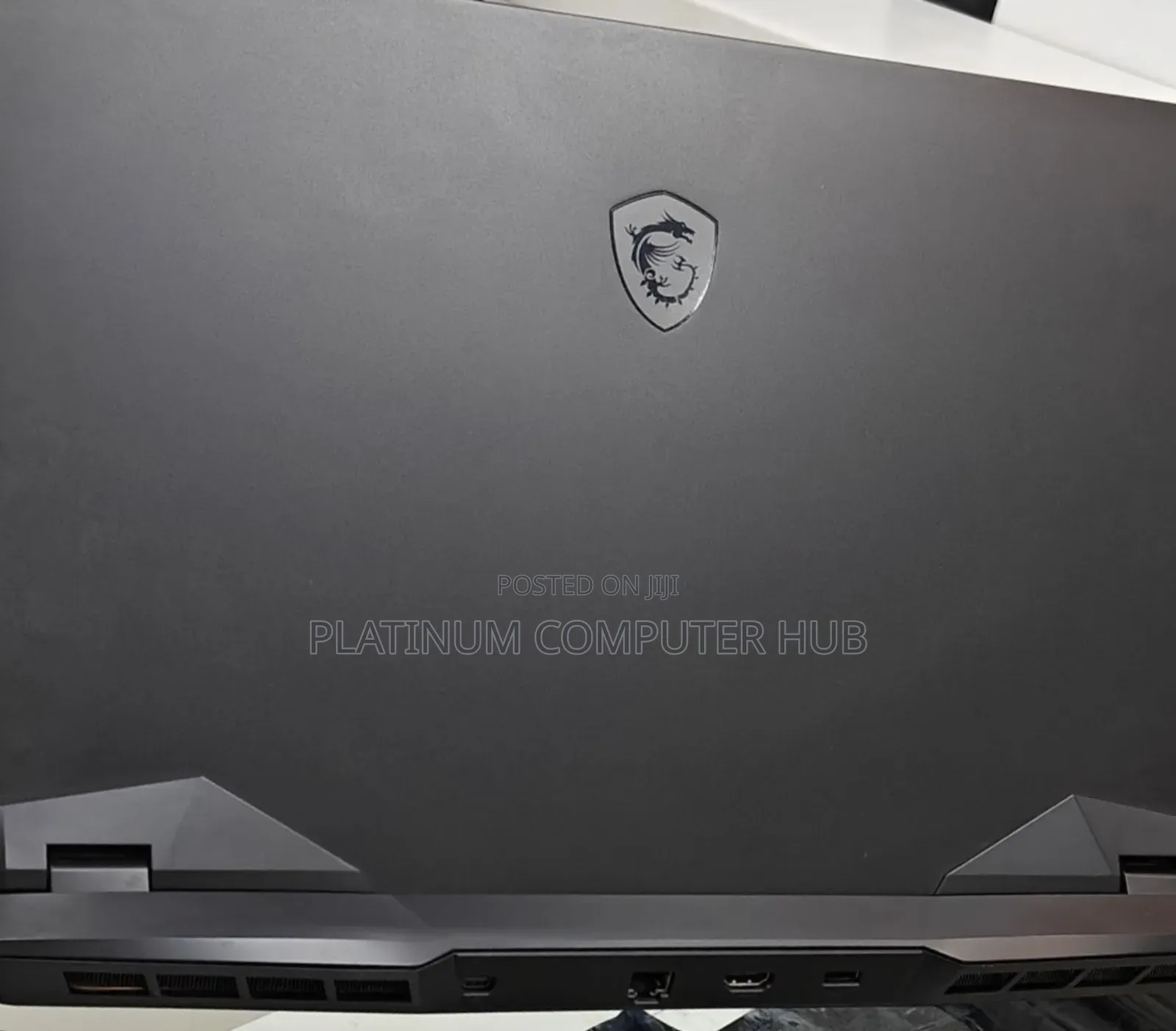 New Laptop MSI GP75 Leopard 16GB Intel Core I7 SSD 512GB