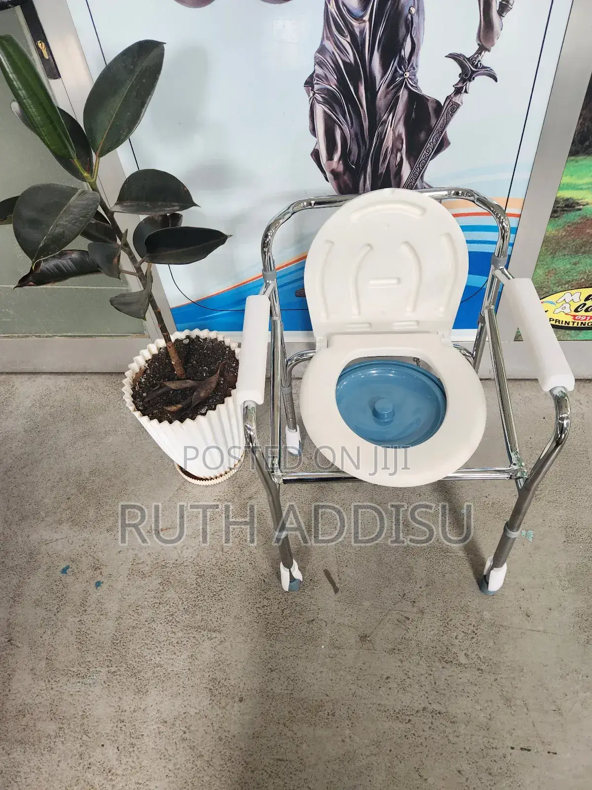 Toilet Chair壓抑commode Chair晉級toilet Chair段的toilet Chair胎poty Chair