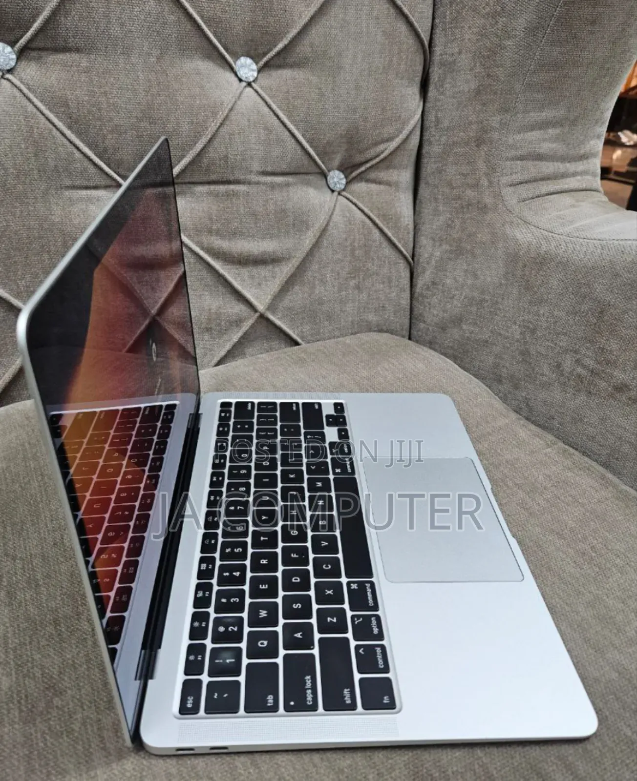 New Laptop Apple MacBook Air 2020 8GB Intel Core I5 SSD 512GB