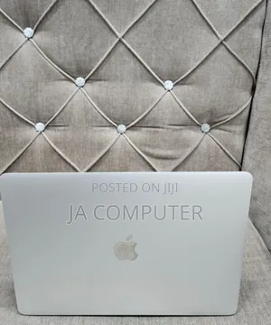 New Laptop Apple MacBook Air 2020 8GB Intel Core I5 SSD 512GB