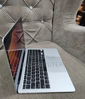 New Laptop Apple MacBook Air 2020 8GB Intel Core I5 SSD 512GB