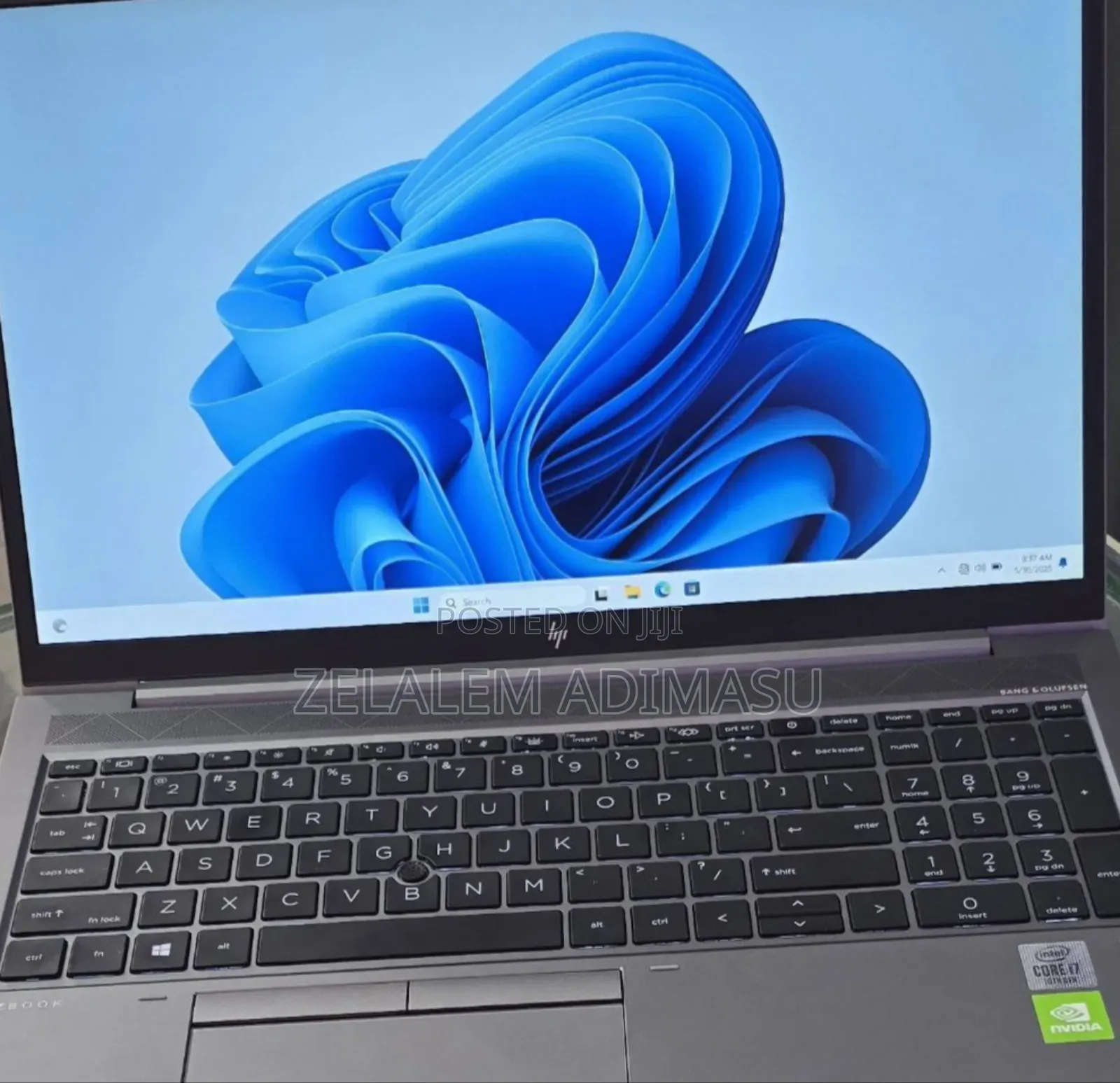 New Laptop HP ZBook Firefly 15 G7 16GB Intel Core I7 SSD 512GB