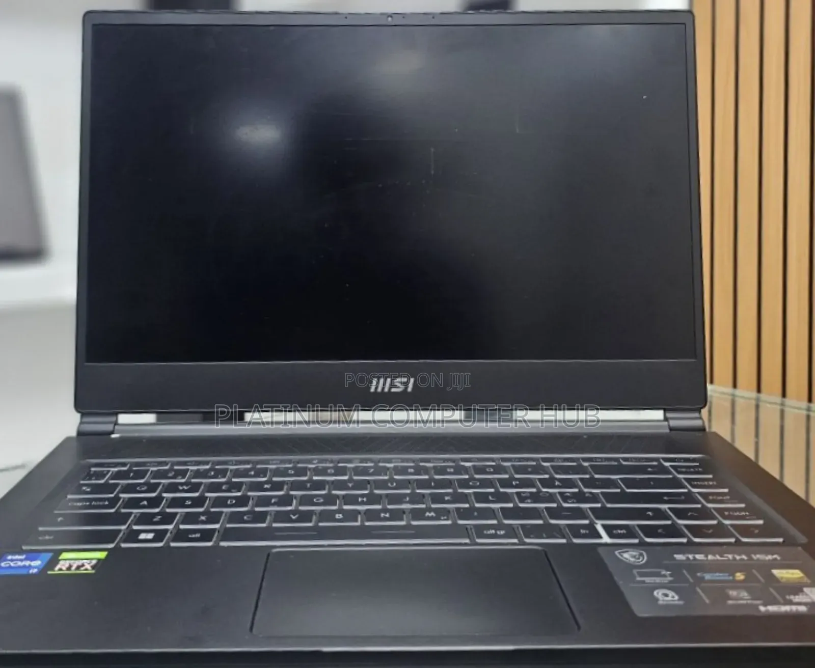 New Laptop MSI Stealth 16 Studio A13VG 16GB Intel Core I7 SSD 1T