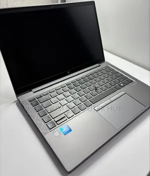 Photo - New Laptop HP ZBook Firefly G8 16GB Intel Core I7 SSD 512GB