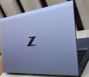 New Laptop HP ZBook Firefly G8 16GB Intel Core I7 SSD 512GB