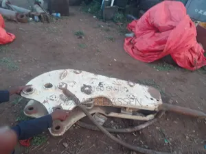 Photo - የፎርክሊፍት የባክሎደር እና ጃካመር ባክሎደር