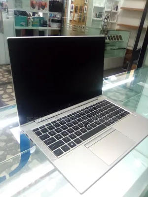 New Laptop HP EliteBook 840 G5 16GB Intel Core I7 SSD 512GB