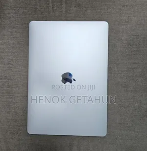 New Laptop Apple MacBook Air 2020 8GB Intel Core I5 SSD 512GB