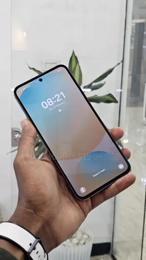 Photo - New Samsung Galaxy S24 256 GB