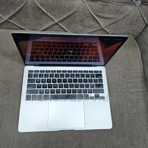 New Laptop Apple MacBook Air 2020 8GB Intel Core I5 SSD 512GB