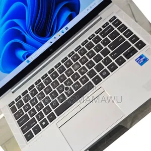 Photo - New Laptop HP EliteBook 840 16GB Intel Core I7 SSD 512GB