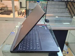 New Laptop Lenovo Legion 5 16GB Intel Core I7 SSD 1T