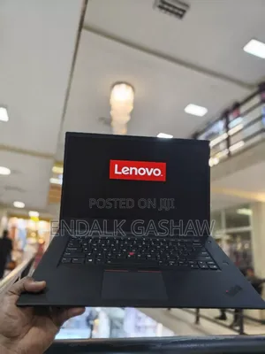 New Laptop Lenovo Thinkpad P14s 16GB Intel Core I7 SSD 512GB