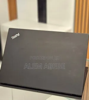 New Laptop Lenovo ThinkPad T495s 16GB AMD Ryzen 5 SSD 512GB