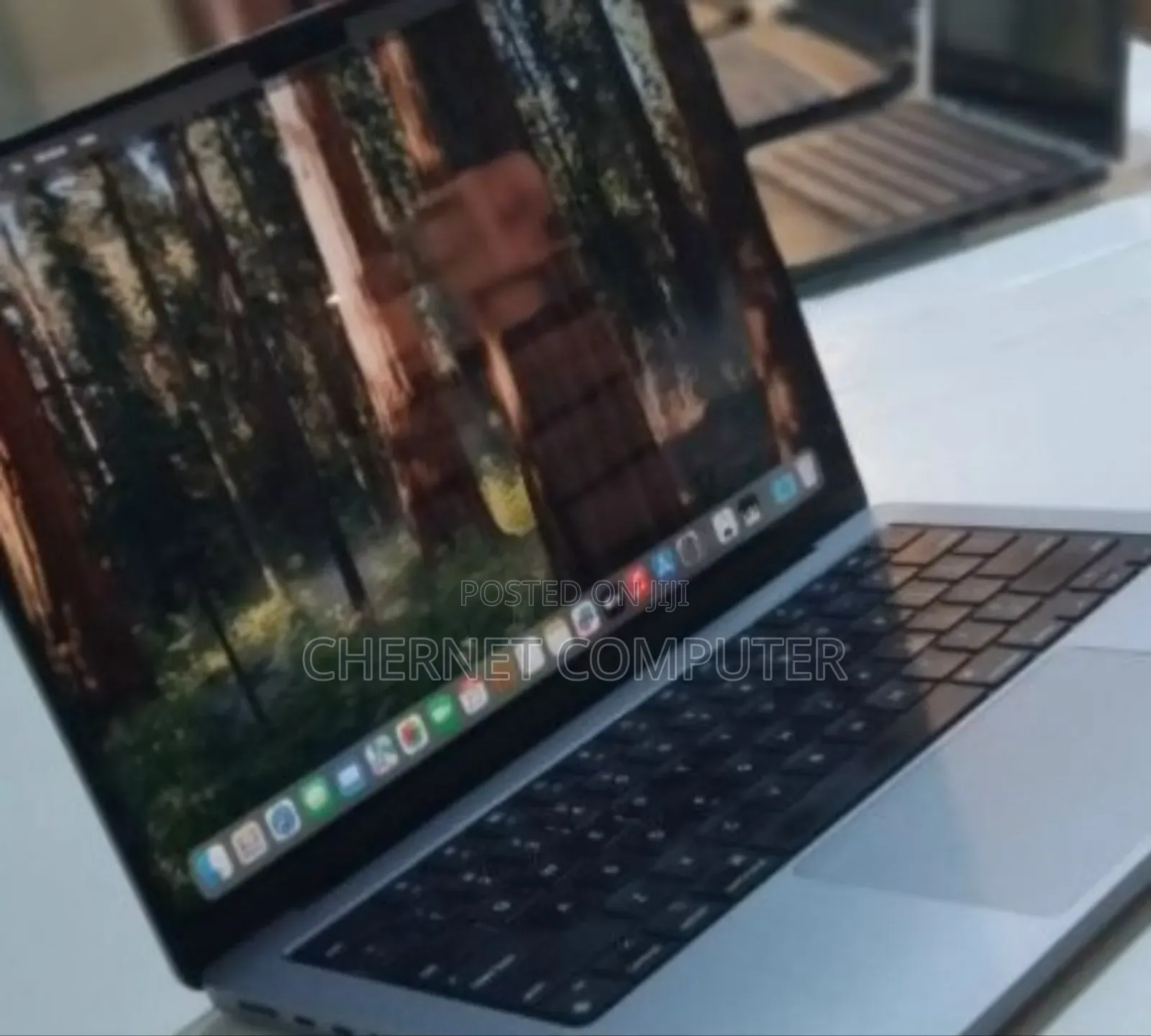 New Laptop Apple MacBook Pro 2021 M1 16GB SSD 512GB