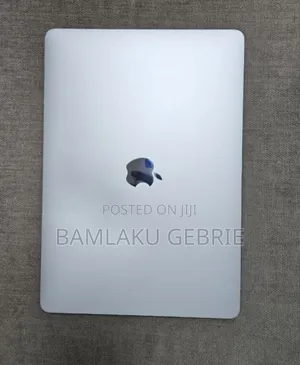 Photo - New Laptop Apple MacBook Air 2020 8GB Intel Core I5 SSD 512GB