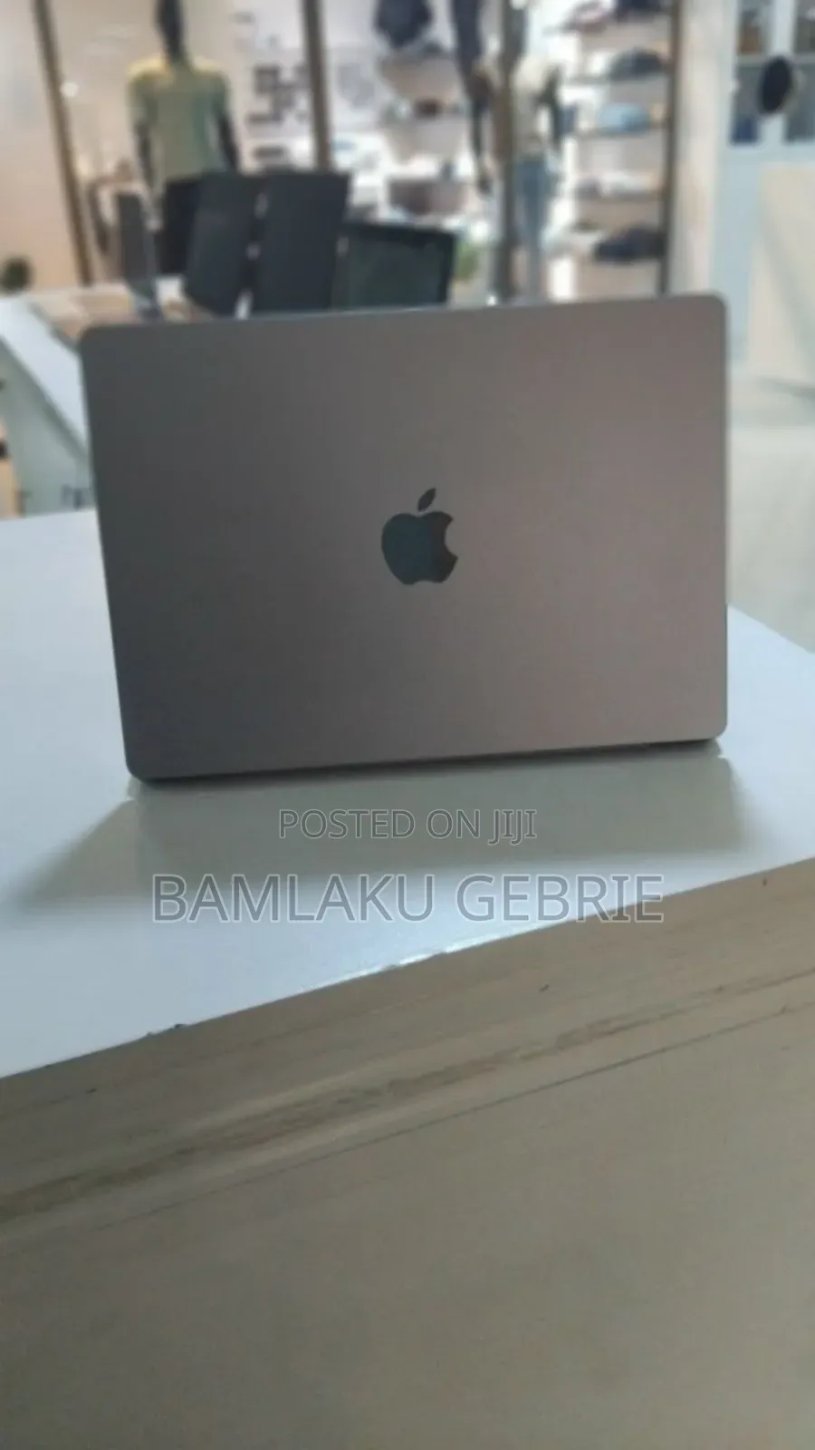 New Laptop Apple MacBook Pro 2021 M1 16GB Apple M1 Pro SSD 512GB