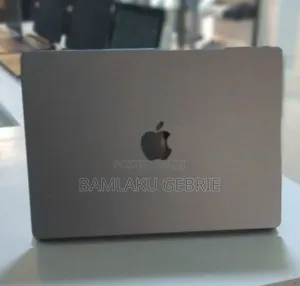 New Laptop Apple MacBook Pro 2021 M1 16GB Apple M1 Pro SSD 512GB